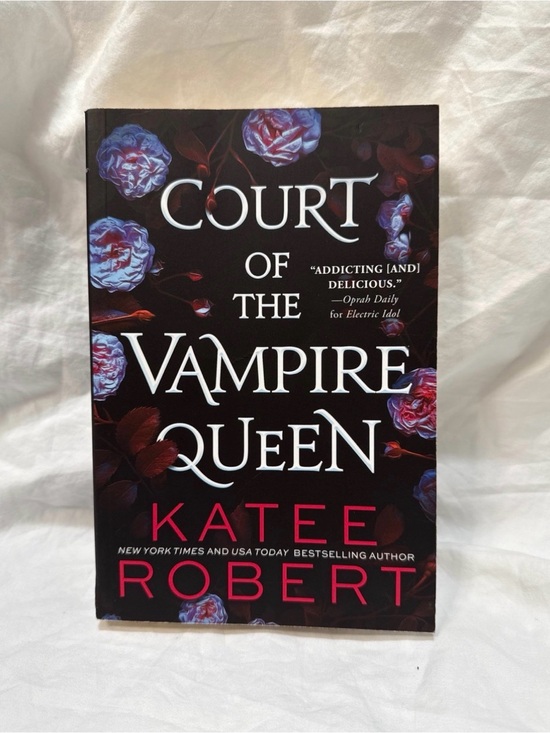 Sourcebooks Other - “Court of the Vampire Queen” Paperback Dark Paranormal Romance by Katee Robert